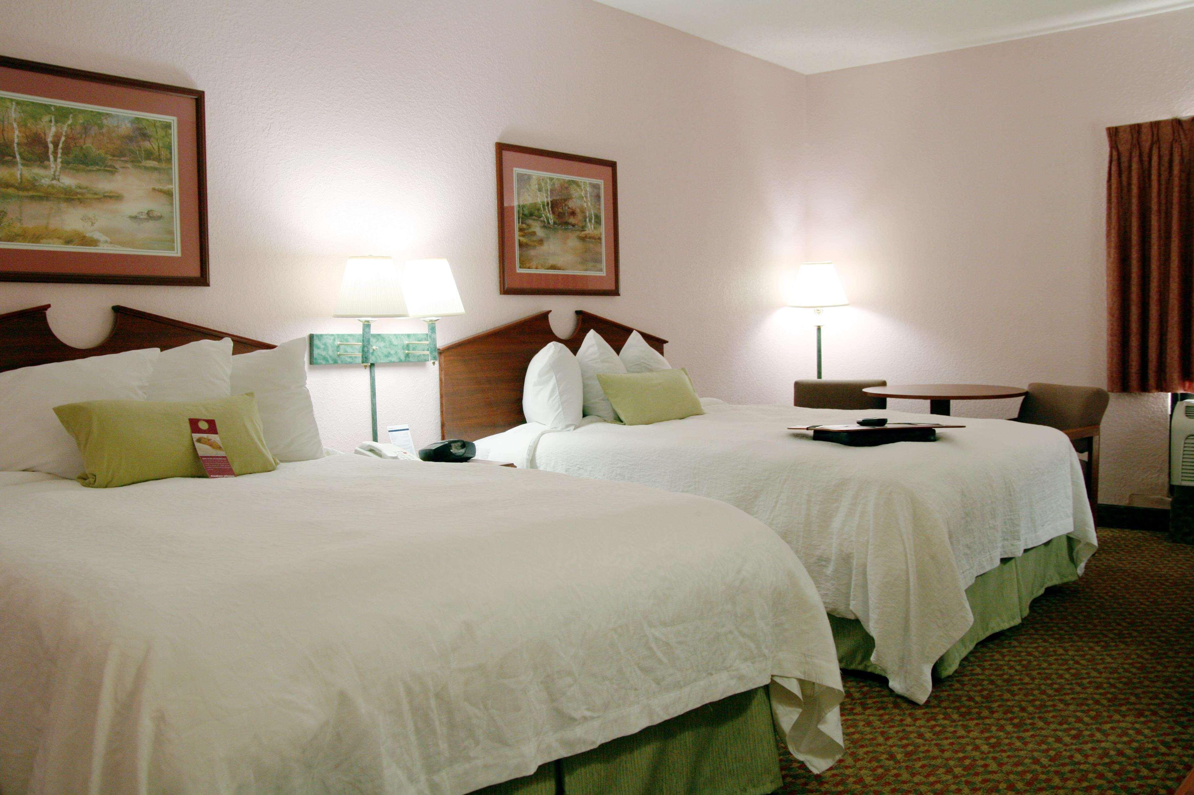 Hampton Inn By Hilton Spring Hill Timber Pines Номер фото