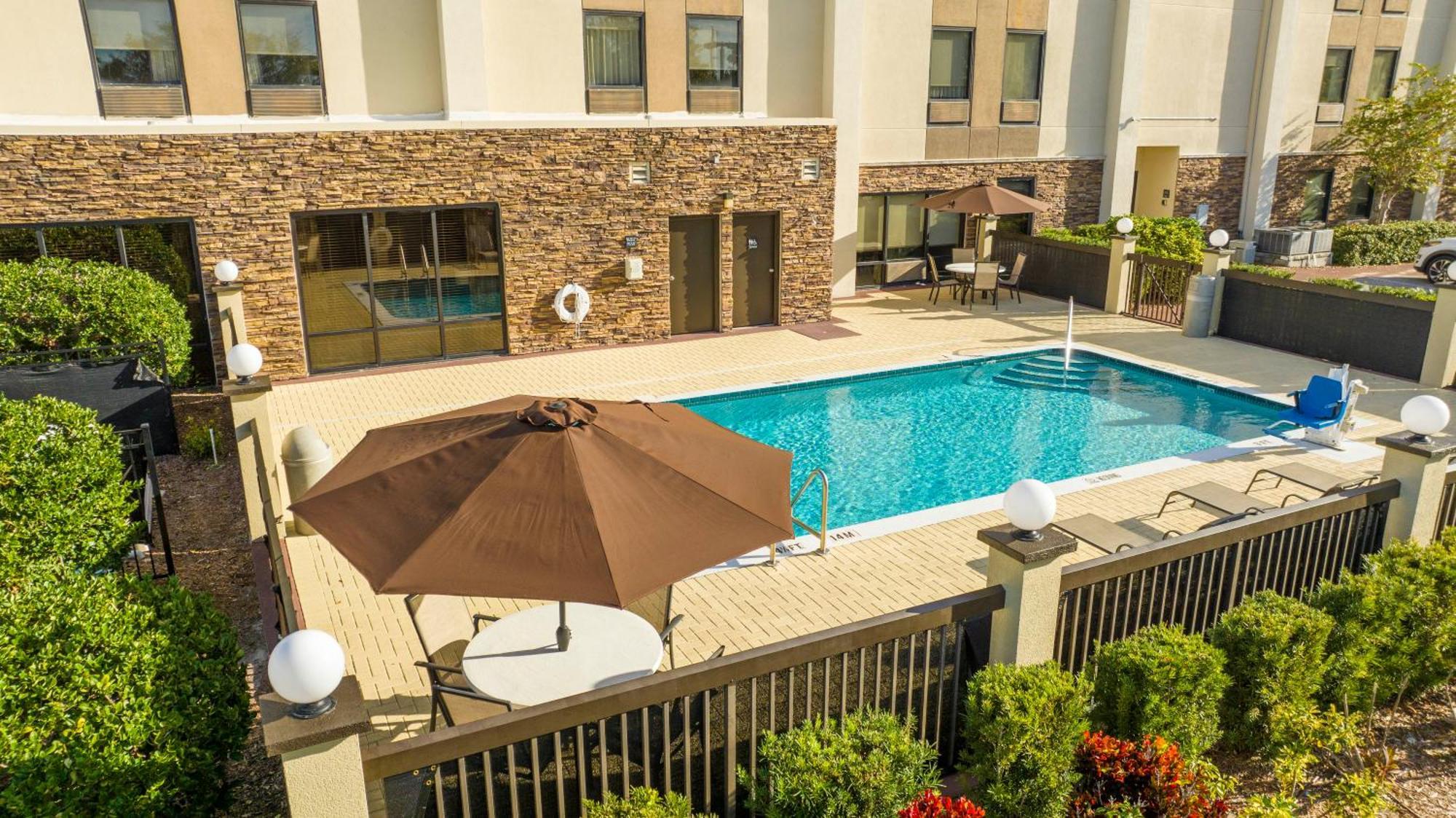 Hampton Inn By Hilton Spring Hill Timber Pines Экстерьер фото